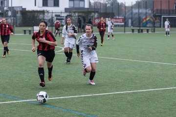 Bild 45 - B-Juniorinnen FC St.Pauli . Braedstrup IF : Ergebnis: 4:1